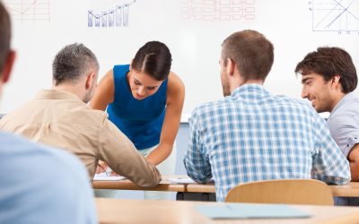 Devenir Peintre en 2024 : Les Secrets Intemporels d&rsquo;un Métier Réinventé